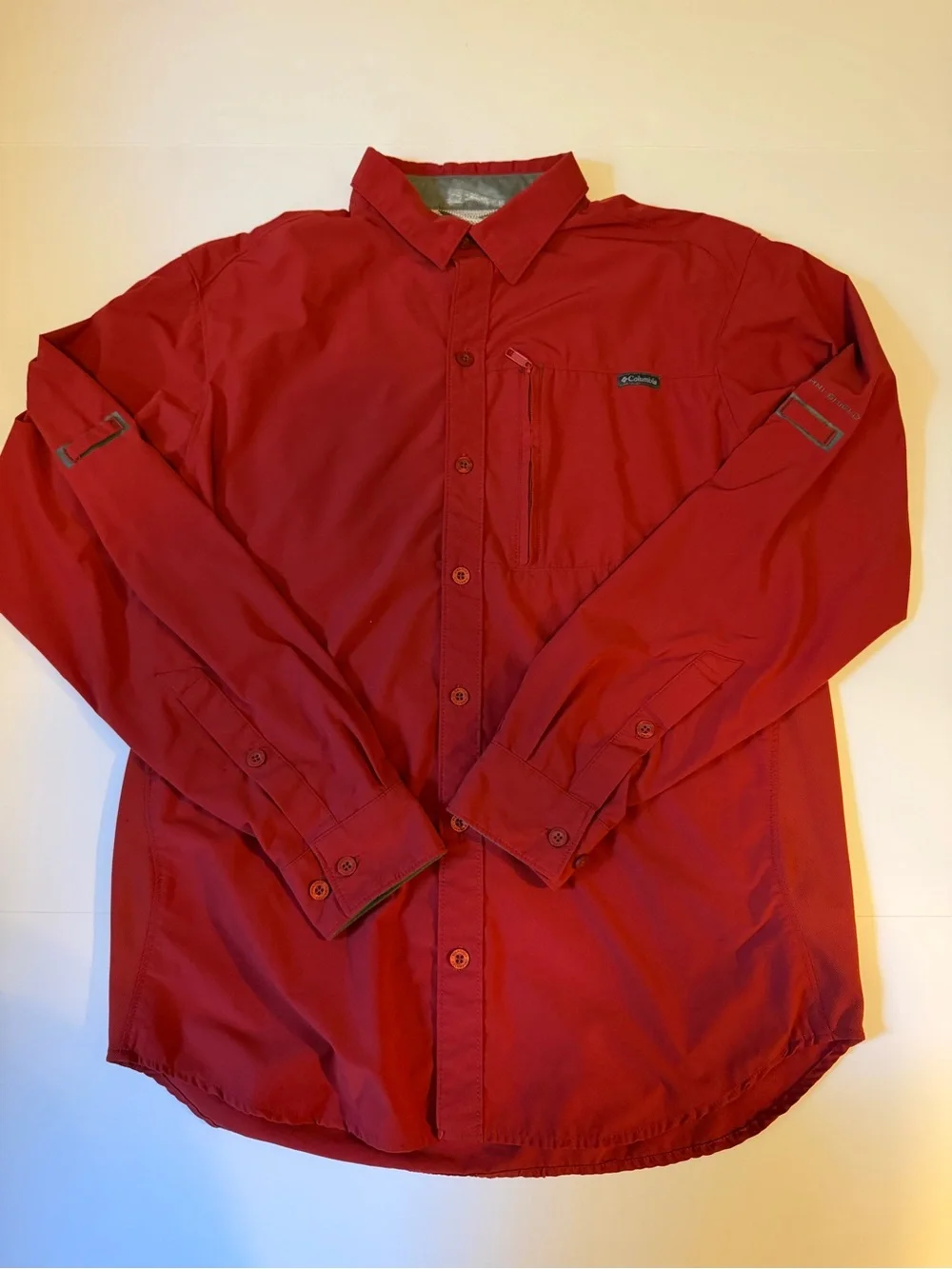 Columbia Men's Red Lightweight Button-Up Shirt Jacket